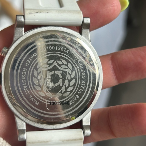 2 Kenneth Cole Reaction Mens Silicone Watches - Picture 4 of 6